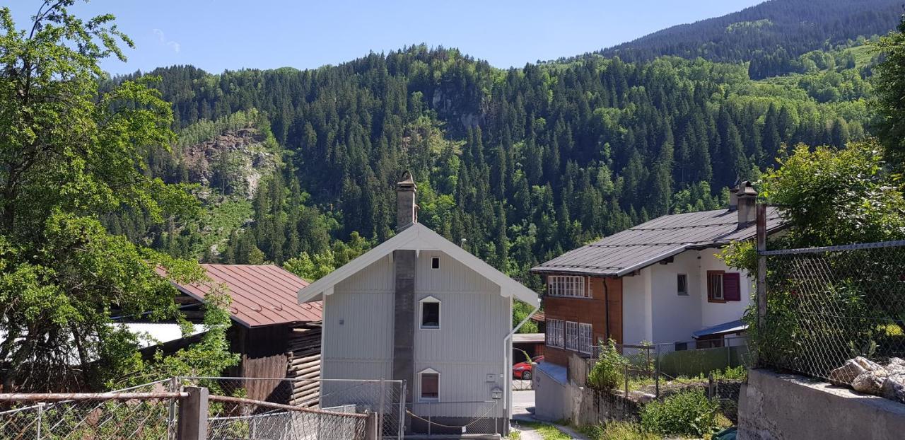 Casa Cuschina - Mit Sauna In Der Schoenen Surselva Dardin Екстер'єр фото